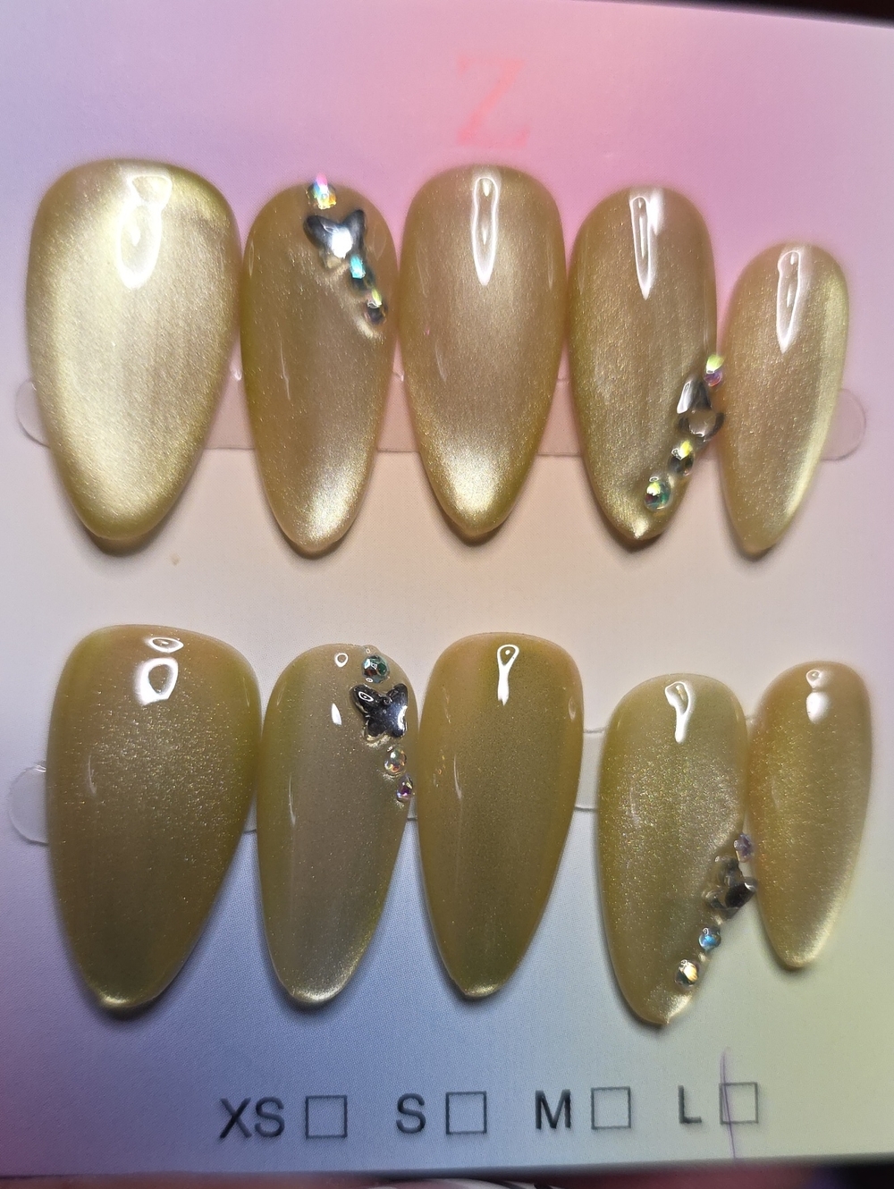 Pearl Gold Rhinestone Press-On Nail Set Size Large